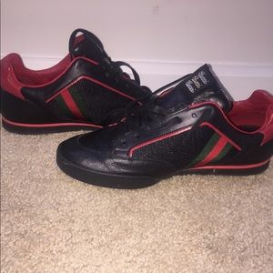 gucci black tennis shoes